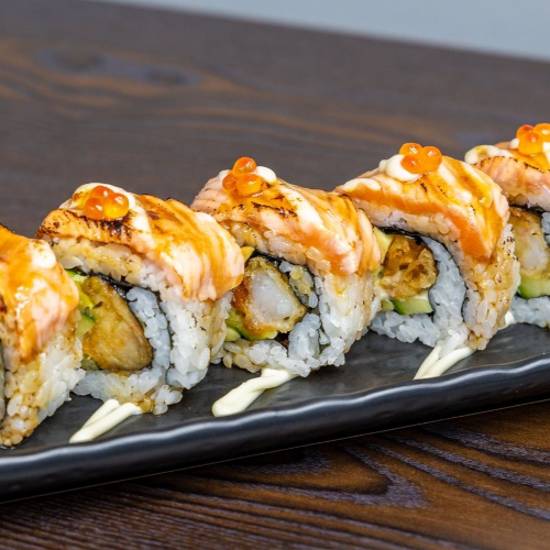 Chefs Special Rolls <br /> 厨师推荐炙烧三文鱼大卷