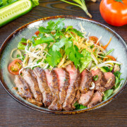 Beef Scotch Fillet Salad <br /> 菲力牛排沙拉