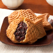Taiyaki with Red Bean Paste <br /> 鲷鱼烧